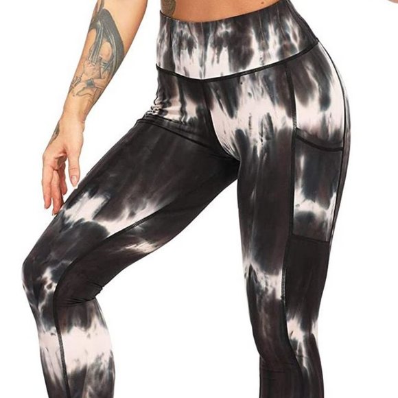 NWOT black white tie dye booty scrunch leggings S - Picture 2 of 4
